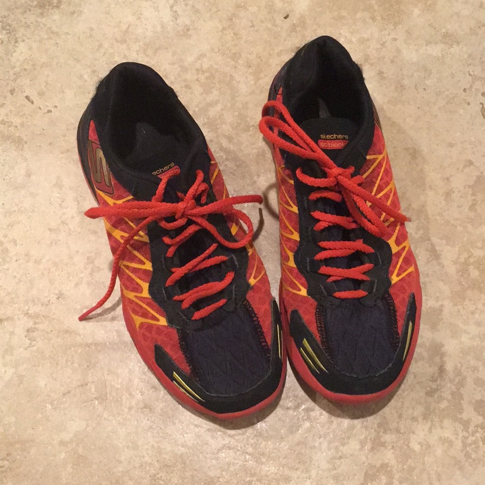 Sketchers, Go Bionic, Trail Shoes.
